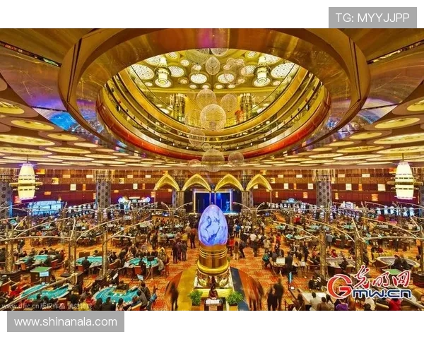 澳门赌王的赌场揭秘：豪华奢华的赌场环境与背后故事